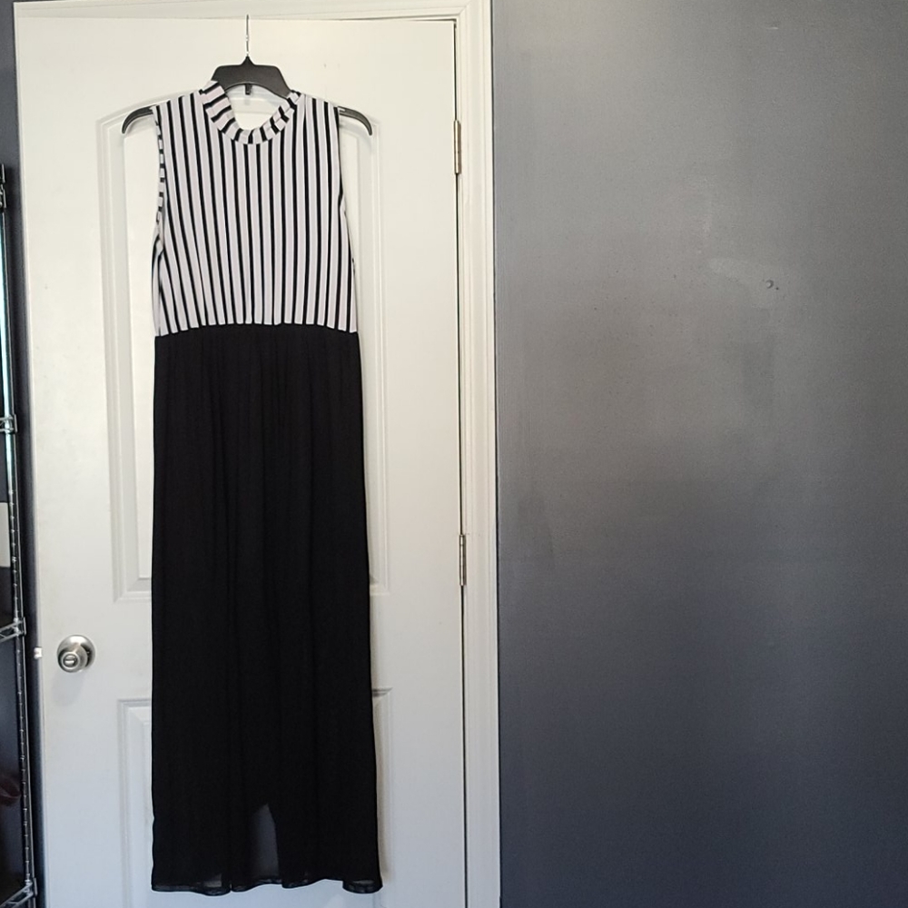 Maxi Dress (Size L)